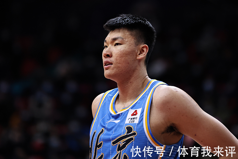 球队|首钢输球并不意外!211CM高塔下半场沦为蓝领,雅尼斯急需调整
