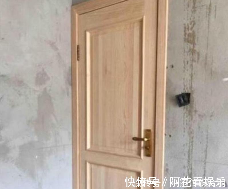 装修|全屋家具都要木工来做,朋友说不值得,而业主却笑他不懂