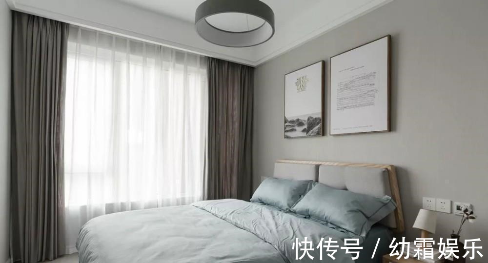 原木色|夫妻的现代简约三居,黑白灰+原木色高雅轻奢,小书房最酷,晒晒