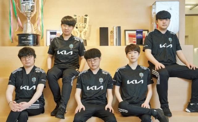 msi|韩国网友炸了，热议DK：连全华班都打不赢了，LPL才是第一赛区