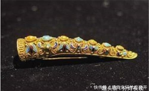 首饰|清朝宫中的妃子去世后，她们的首饰是怎么处理的呢？