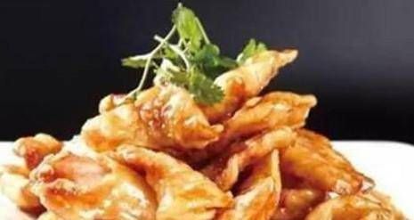 南方朋友来东北出差,不听劝阻点了六道菜,上菜之后自己傻眼了