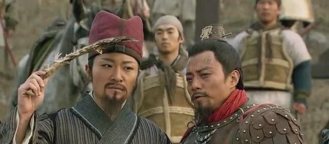 你认为水浒传中的呼延灼生死大战林冲,谁会更胜一筹!