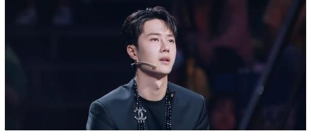 街舞迎来半决赛，燃点与泪点并存，王一博对布布双标太明显