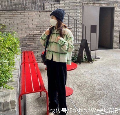 搭配|想要穿出青春感?秋冬减龄搭配,应景又时尚的穿搭风格Get
