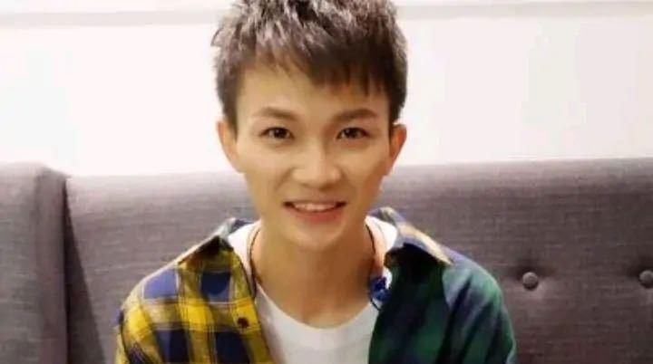 |从天籁男声到沙雕段子手,周深到底经历了什么