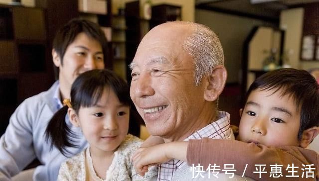 宝妈|在老人眼里,孙子和外孙其实有三大不同,宝妈稍微留意就能感觉到