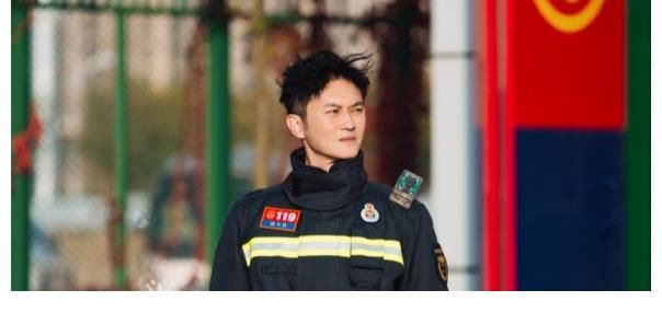 有这综艺感，张智霖还退什么休？