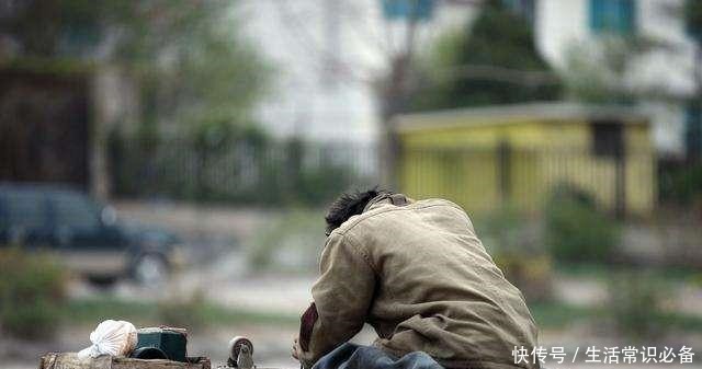 工作|“可怜之人,必有可恨之处”,真谛都藏后一句,做人处世应当铭记