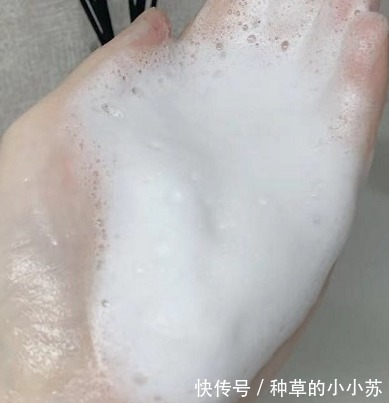 有些人|这两款网红洗面奶被央视曝光,有些人还在使用,难怪烂脸还长痘