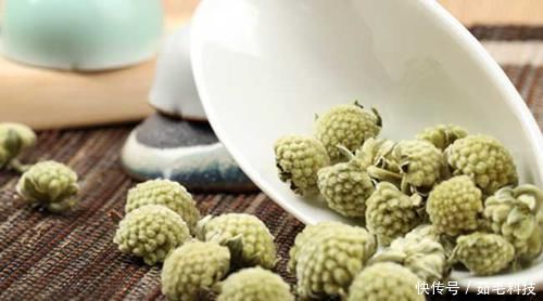 白开水|它是高血糖的“克星”,白开水里撒一把,慢慢赶走糖尿病!