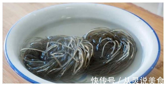 这才是包子的正确做法，配料步骤详细讲解，个个松软不塌陷，好吃