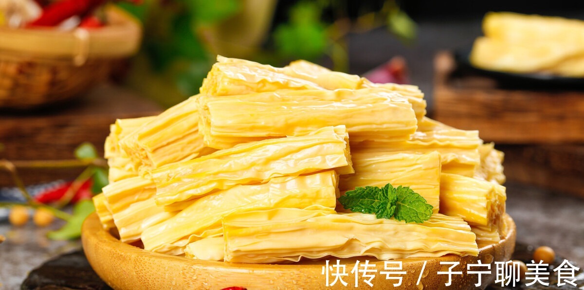 夹生|制作很简单,焯水后需要过凉水,炒之前加醋,腐竹好吃不夹生
