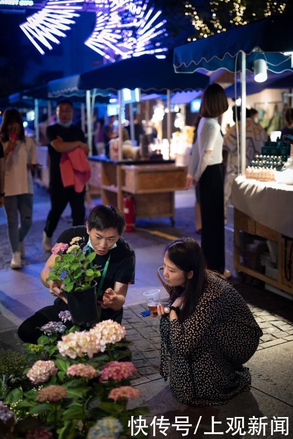 夜市|逛吃大全：新一期的“外滩枫径”，满足对夜市的所有想象……