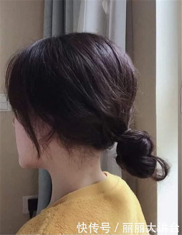 扎丸子头|“手残”扎不好丸子头教你3个小技巧,减龄还俏皮,解决小尴尬