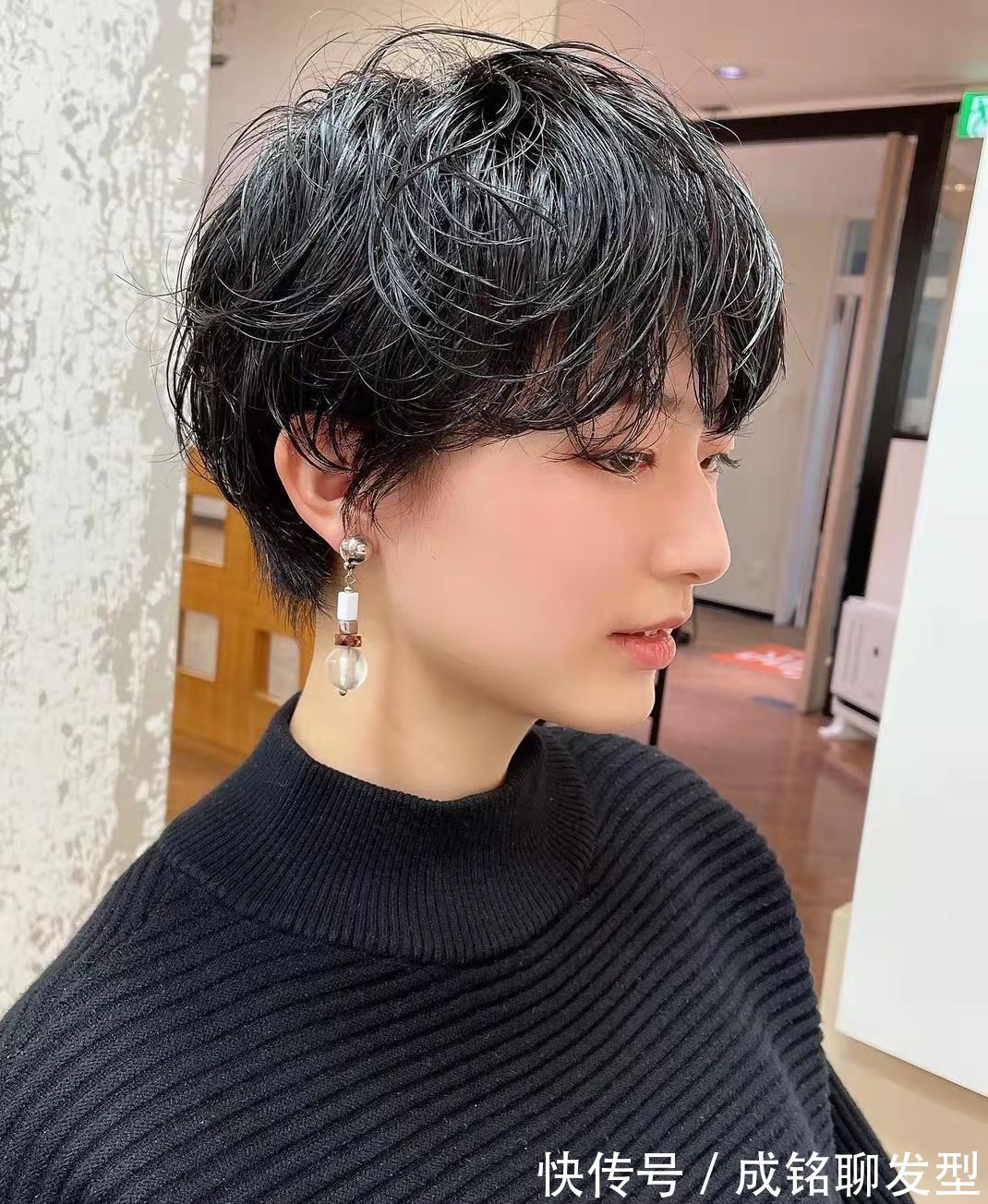 卷发|这种烫法才是真正的免打理,20~60岁都适合的卷发,随意又自然