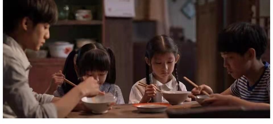 神仙汤|年代家庭剧要爆款出圈，《乔家的儿女》做对了哪几步？