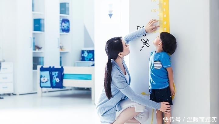 方式|想帮孩子长个,如何跳绳、如何喝牛奶?家长们用对方式效果更好