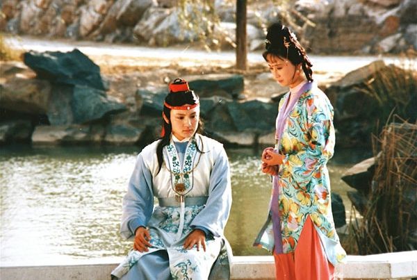 作家荟#读《红楼梦》：对香菱怜惜的不止一个贾宝玉，还有哪些人？