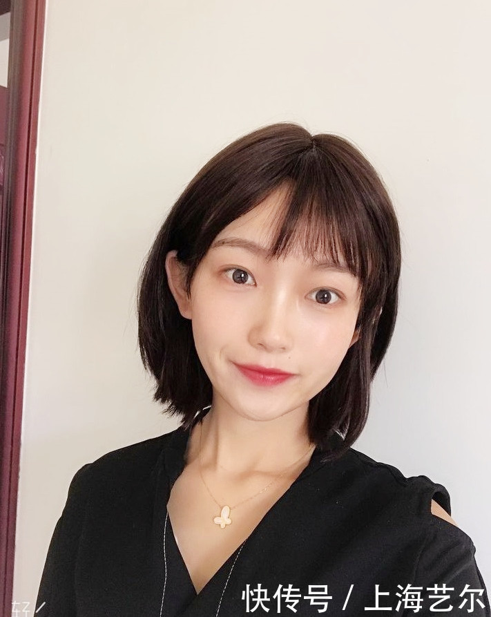 空气刘海假发片怎么戴