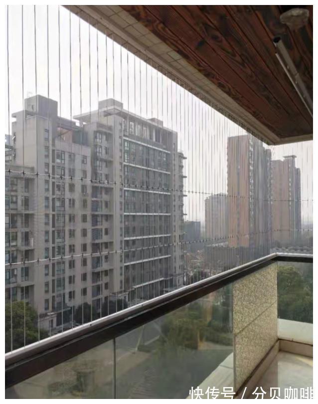 阳台上|别白瞎了你家阳台空间了!这样装修的阳台我能够宅上一星期,美