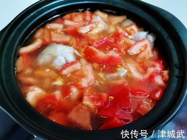 入秋后，吃牛肉羊肉不如吃它，30元一斤，隔三差五吃，营养又补水