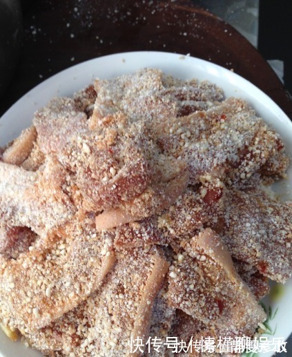 做粉蒸肉， 别再直接蒸了！多做这一步，肥而不腻，入口即化