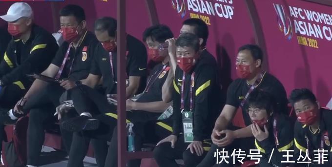 国足|让一个王霜也赢你!中国女足霸气为国足“复仇”,美女边裁很抢镜