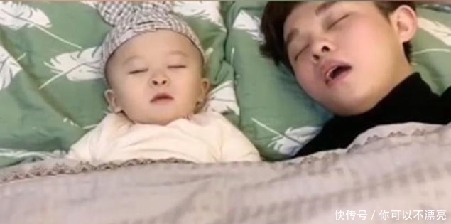 “暴躁宝宝”上线，睡觉时被呼噜声吵醒，转身给宝爸“上了一课”