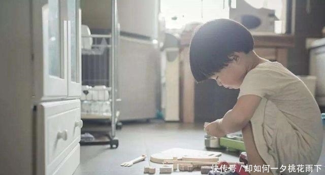 礼物|送给孩子的礼物中,这些最好别买,不然会"毁了"他