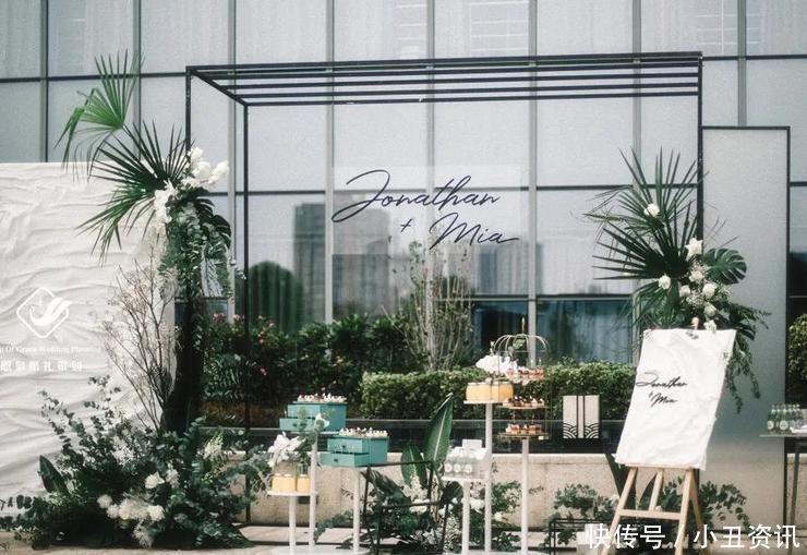 叮叮当当|新人是基督教徒,于是有了这场神圣而赋有信仰的白绿色系婚礼