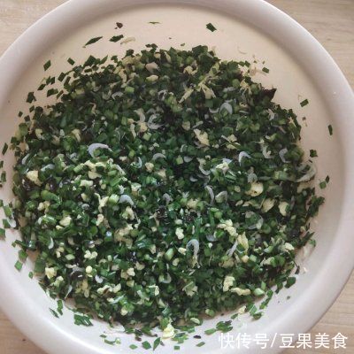 晶莹剔透|一吃就上瘾的晶莹剔透的大包子，是这样做的