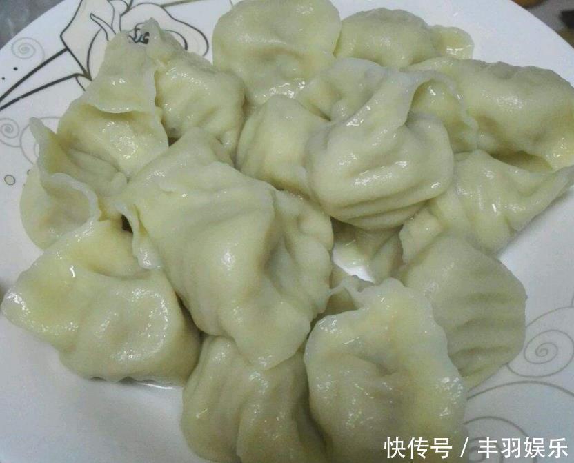 这菜铁含量是西红柿的20倍,才1块钱,包成饺子比白菜萝卜馅都香