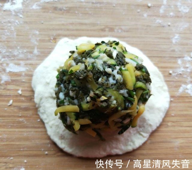 香味|南瓜雪菜肉麦饼,皮薄馅足,香味诱人!