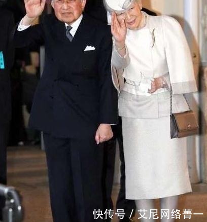 优雅|日本天皇到伊势神宫报告退位,皇后斗篷套装优雅,为平民女儿庆生