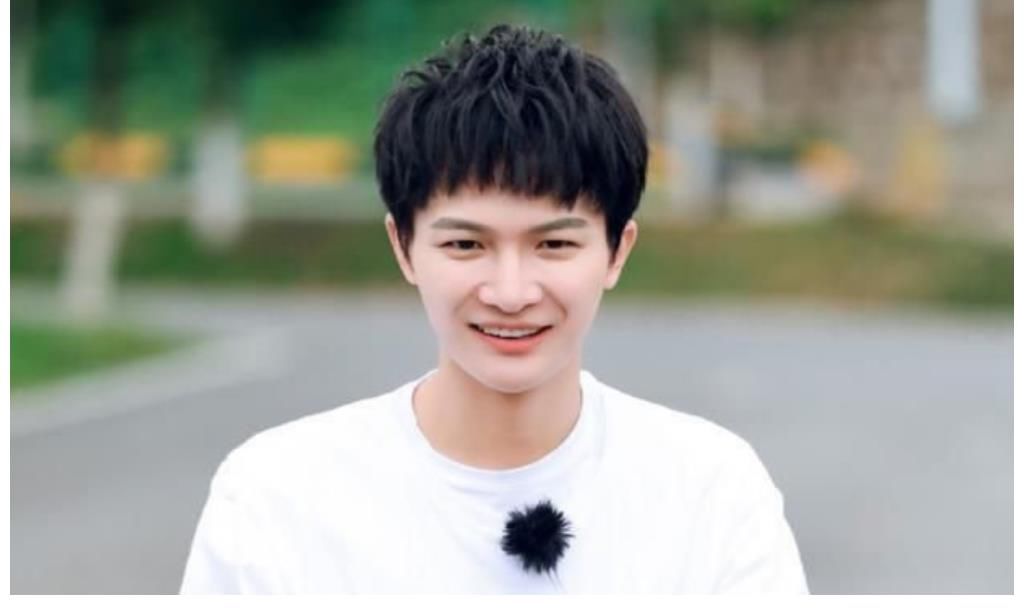 令人心動的offer3醫學生季官宣，路透有毛不易、周深還有醫生陶勇