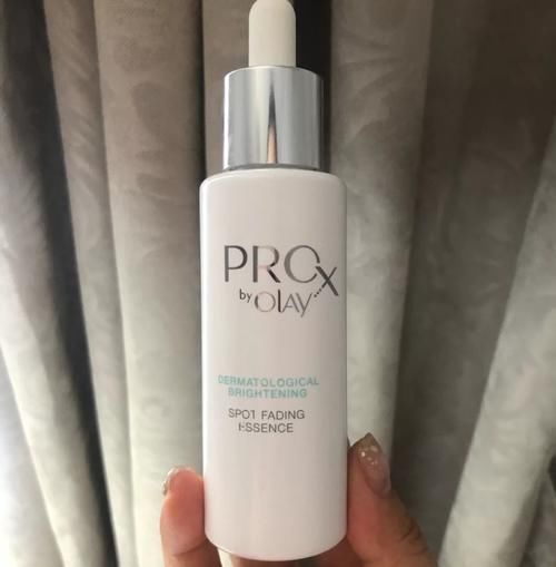 最值得入手的5款“面部精华”，抗老防皱焕活修护，你用过哪款？