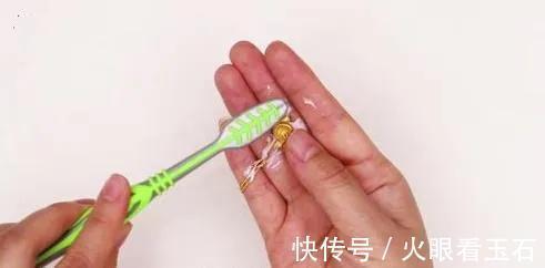 黄金 佩戴黄金首饰的四个禁忌,四个清洁方法,你一定得知道