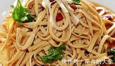 葱油豆腐皮|最适合女性吃的一道菜，益气补血，色斑淡了，肌肤白皙红润！