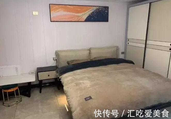 浴室柜|把车库改造成住房花了8W,虽不到25平,变成丈母娘的理想住所!