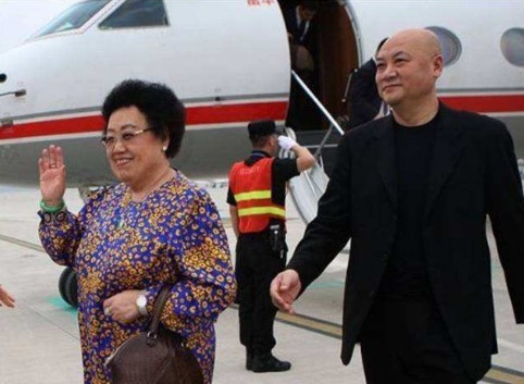 马德华$唐僧娶了女首富,孙悟空娶了导演,八戒才是最大的人生赢家