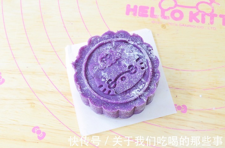 烤箱|马上到中秋了,无需烤箱也能自制月饼,配方做法教给你,好吃营养