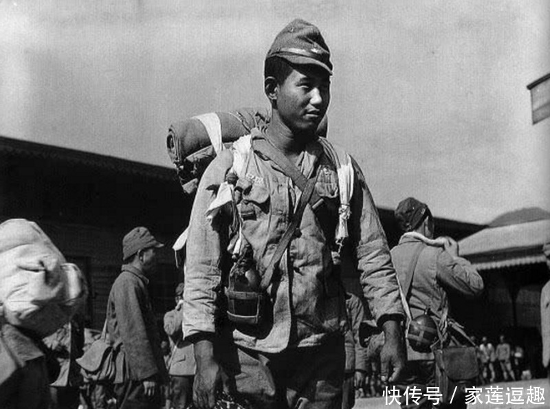 妻子|日本投降后,士兵回家,他们的妻子是如何迎接的?说出来你别不信