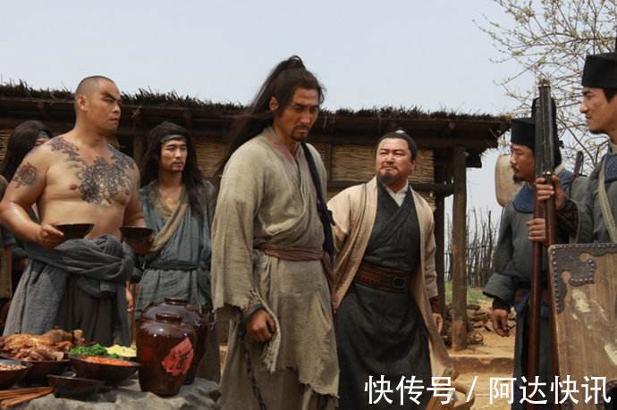 水浒传#水浒传中,林冲真的很懦弱吗?其实他的狠,梁山无人能比