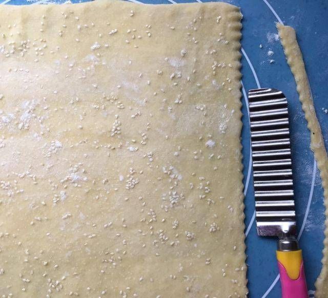 特别|芝麻咸脆饼干,香酥可口,营养健康,特别美味