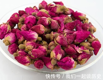 调理|玫瑰花和此物一起泡,女性常喝,调理月经,预防贫血,手脚不冰冷
