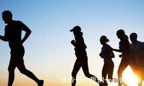 血脂|高血脂“祸根”被揪出，不是肥肉，此物天天吃，血液会“浓如粥”