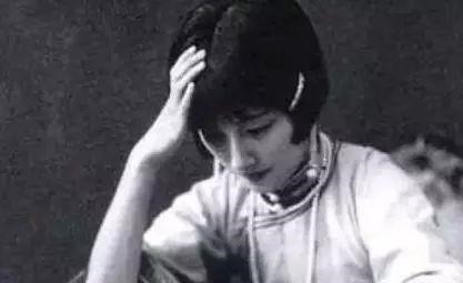 张幼仪&徐志摩母亲临终前说了7个字,陆小曼羞愧不已,从此不再踏进徐家!