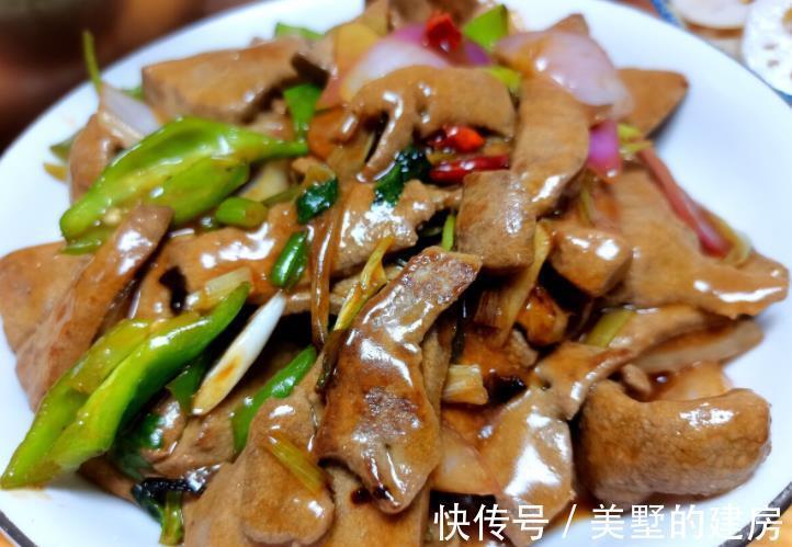搅拌均匀|洗猪肝别直接用水洗,相当于吃毒素,再加一步,脏东西自动跑出来