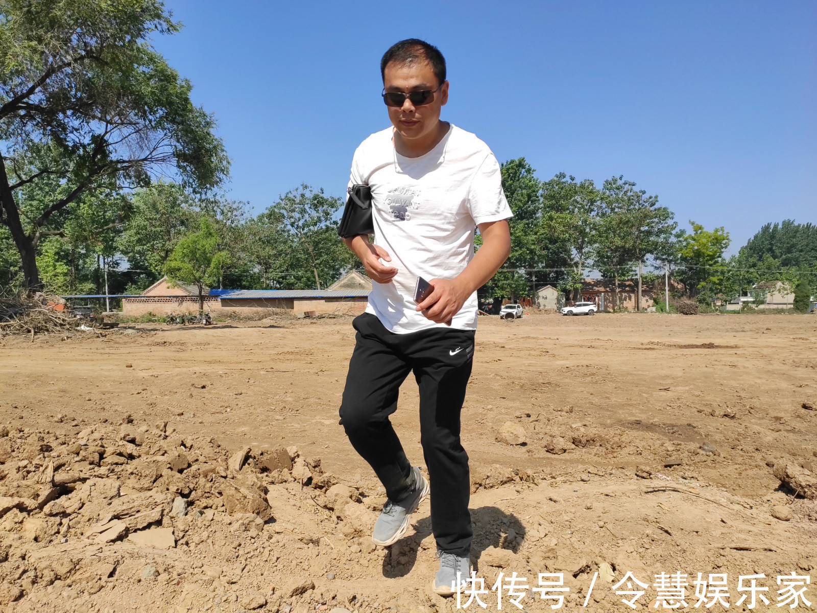 房子|城里买套房，家里还要建栋房，农村年轻人为啥对房子如此青睐